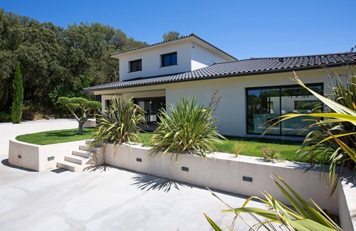 Istres Villa | Villa de l’etang