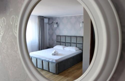 Mamaia-Sat House | Villa de la Playa