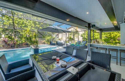 Yacht Club House | Villa De Vil