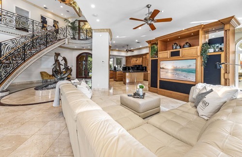 Birch Park Finger Streets House | Villa Delfine, a Waterfront Mansion on the direct Fort Lauderdale Intercoastal