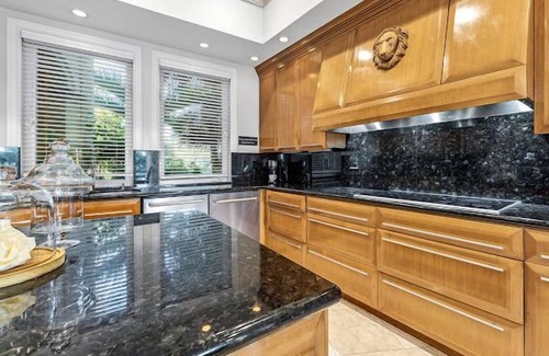 Birch Park Finger Streets House | Villa Delfine, a Waterfront Mansion on the direct Fort Lauderdale Intercoastal