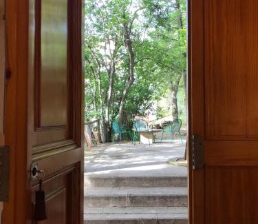 Amandola House | Villa delle Rose - Hotel Paradiso