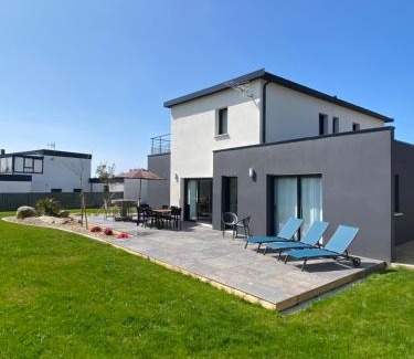 Cleder Villa | villa des rivages