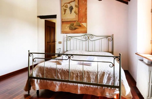 Santarello Villa | Villa "Di Leonardo" with amazing View, Pool, Garden, Air Conditioning & Wi-Fi