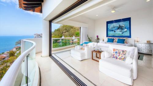 Conchas Chinas Hotel | Villa Divina Luxury Boutique - Adults Only