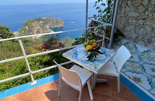 Taormina Apartment | Villa Don Mimì Guarnaschelli la dependace