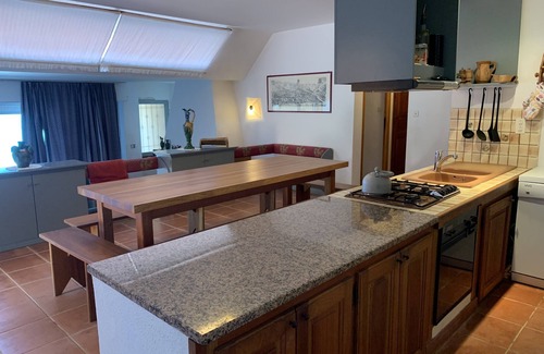 Marine de Davia House | Villa Doride "Maison pieds dans l'eau"-private home with direct access to the sea