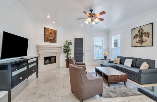 Kenner - Louis Armstrong International Airport House | Villa du Luxe Metairie