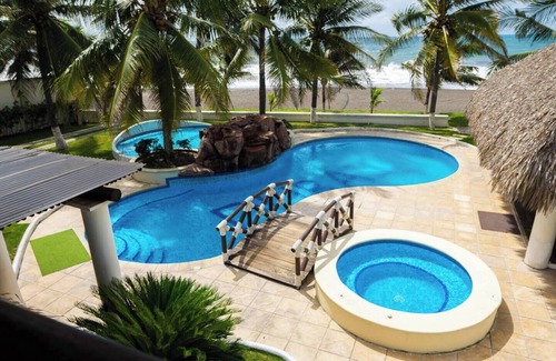 El Hawaii House | Villa Dubai Monterrico