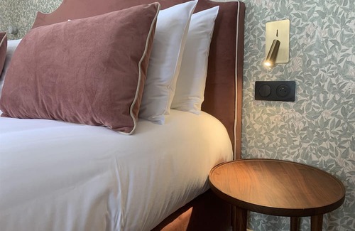 Bievres Hotel | Villa EDMOND