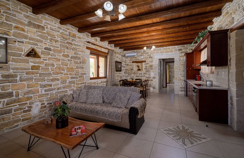 Sivas Villa | Villa Eftichia