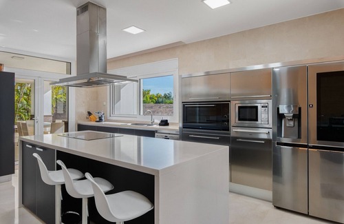 Costa Adeje Villa | Villa El Duque Privé