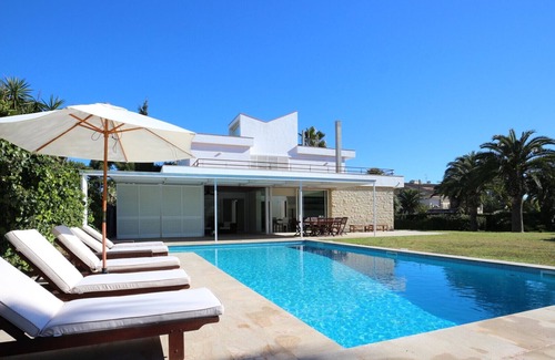 Sitges Villa | Villa El Vinyet within walking distance of the beach