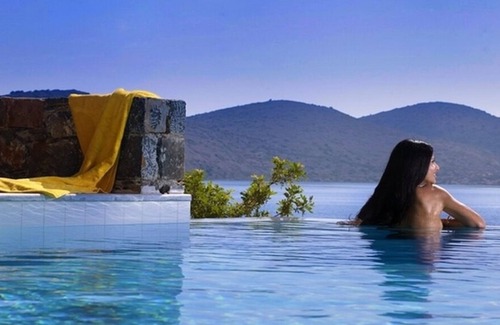 Mavrikiano Villa | Villa Elena, a luxury villa with infinity pool and sea views 50m from the sea