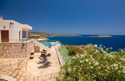 Marathi Villa | Villa Elion with Pool, Astonishing Sea and Mountain Views and Totally Privacy