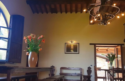San Leo Bastia Villa | Villa Elisa, villa with private pool & air Co near Reschio Castle