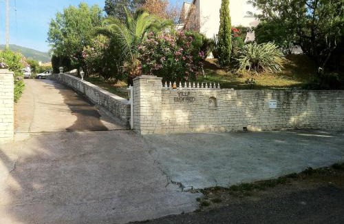 Oletta Villa | Villa ELOFRED