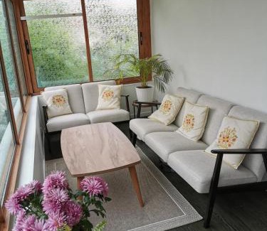 Tremblay-en-France House | Villa entière proche Aéroport CDG Disney Astérix