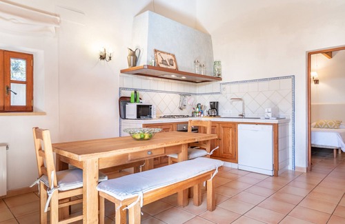 Felanitx Villa | Villa 'Es Lledoner 2' with Mountain View, Shared Pool and Wi-Fi