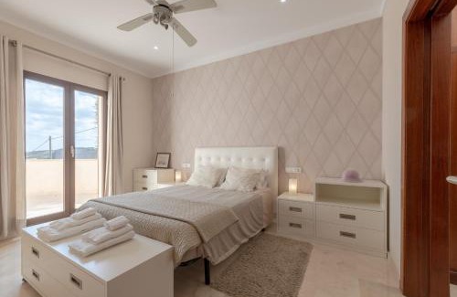 Maria de la Salut Villa | Villa Es Sequer