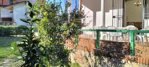 Tirrenia Apartment | Villa Eusepia, di fronte alla spiaggia di Tirrenia