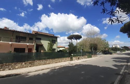 Tirrenia Apartment | Villa Eusepia, di fronte alla spiaggia di Tirrenia