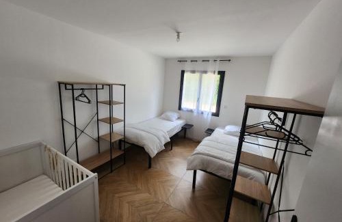 Ruoms Villa | Villa Evan Climatisation individuelle par pièce proche du centre-ville