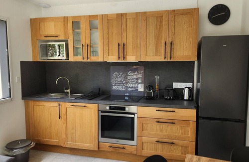Sausset-les-Pins Apartment | Villa FAÏSSO Bas - apartment sleeps 6 & terrace - Sausset les pins-Côte bleue
