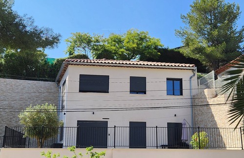 Sausset-les-Pins Apartment | Villa FAÏSSO Bas - apartment sleeps 6 & terrace - Sausset les pins-Côte bleue