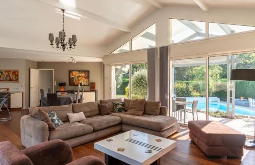 Biscarrosse Villa | Villa familiale avec piscine chauffée, clim, 4 chambres, proche golf et plages - FR-1-319-565