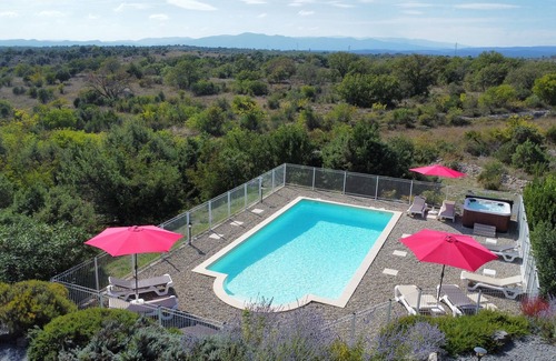 Joyeuse House | Villa Fanny - Private Pool and Spa in Joyeuse, Ardèche. Ideal for families!