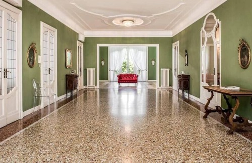 Carciano Villa | Villa Fascino, elegant villa with pool