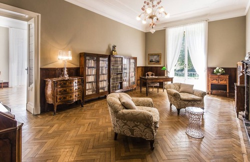 Carciano Villa | Villa Fascino, elegant villa with pool