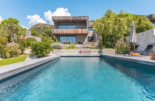 Pinarellu Villa | Villa Fautea Di Santa Lucia