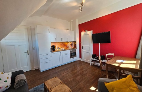 Borkum Villa | Villa 'Ferienwohnung Aurora 6' with Wi-Fi