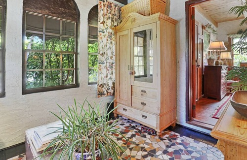 West Palm Beach Villa | Villa Fiore near Mar-A-Lago