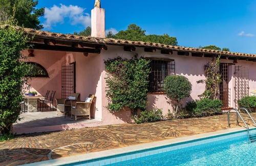Pula Villa | Villa 'Fiori 3' with Sea View, Wi-Fi and Air Conditioning
