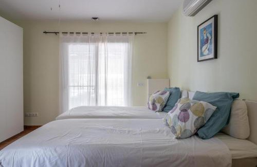 Canillas de Albaida House | Villa Flamenca, comoda con piscina privada, barbacoa by AndaraHolidays