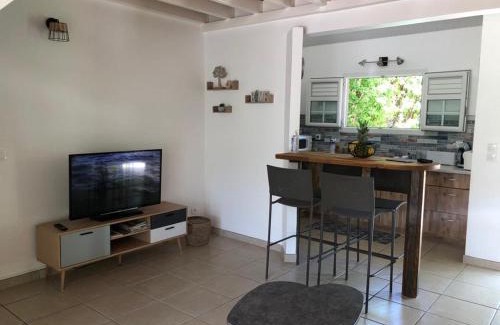 Sainte-Anne House | Villa Fleur de Lys