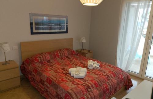 Case Peschiera-Lu Fraili Apartment | Villa Florida 1 with private pool