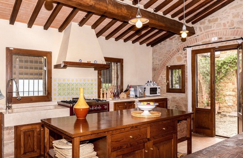 Pienza Villa | Villa Fonte Siena promoted by WeekHomes.com