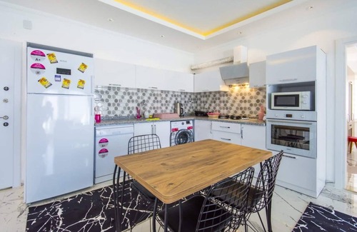 Uzumlu Villa | Villa for 2 in Üzümlü Village