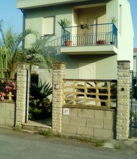 Bastione House | Villa Furnari