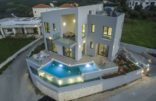 Xamoudochori Villa | Villa Fulmar - Raising Comfort To The Highest Level