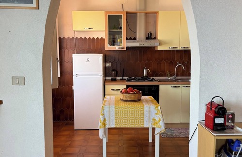 Magomadas Apartment | Villa Gabriella "Sea View" (Upper Floor Apartment)