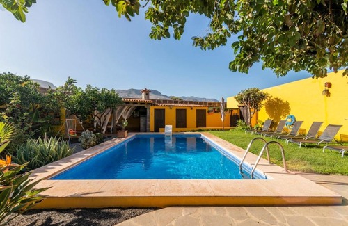 Galdar Villa | Villa Galdar Cuchufleta piscina BBQ Parking Privado