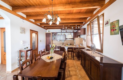 Torre Suda Villa | Villa Geraldina con piscina