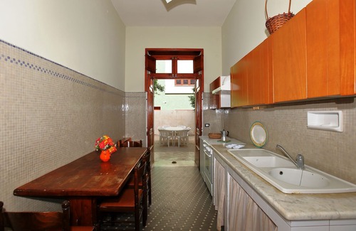 Avola Villa | VILLA GIOVE. Prestigious and very spacious Sicilian house with exclusive garden