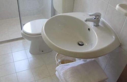 Frader Bed & Breakfast | Villa Girasole B&B