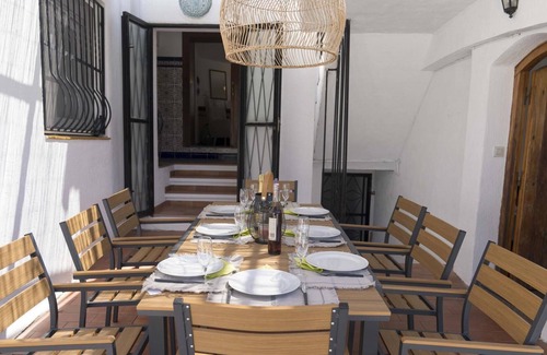 Tordera Villa | VILLA GRACIA LUX 1, BEAUTIFUL HOUSE IN NATURE AND CLOSE TO SEA, POOL AND TENNIS.